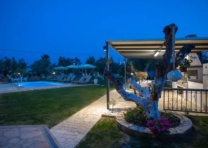 Antigoni's Family House! Apartament